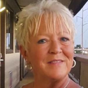 Meet your Posher, Chrissy moss